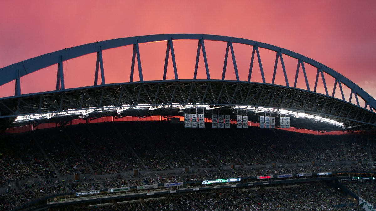 SoundersFC's tweet photo. Had to drop some of our favorite "Seattle Stadium" pictures for everyone who was introduced to our beautiful home for the first time today :) https://t.co/rejmK6UtLH