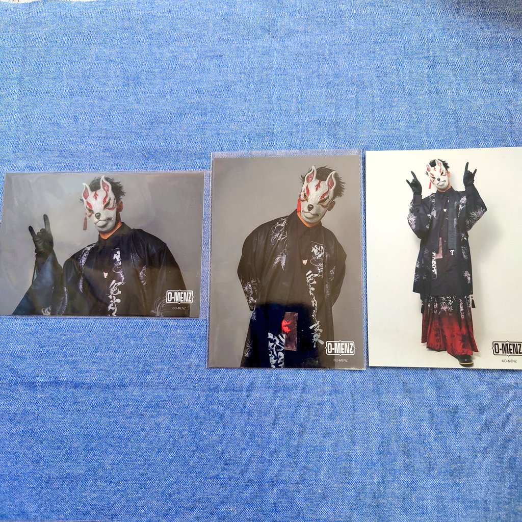 VvOruru's tweet photo. O-MENZ ブロマイド 交換 メンズエボ

譲）🖤❤（画像1枚目）
求）2枚目の画像以外の物
（2枚目の画像の物は参考画像です。交換対象ではありません）
郵送お取引は基本いたしません。
参加予定は6月20日27日になります。
よろしくお願いします🙇‍♀ https://t.co/0iGwy8b0zv