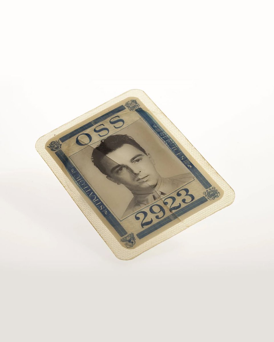 ciaov46's tweet photo. Swipe to learn about CIA's Artifact of the Week: OSS Identification Badge . https://t.co/PbjILdYPVH