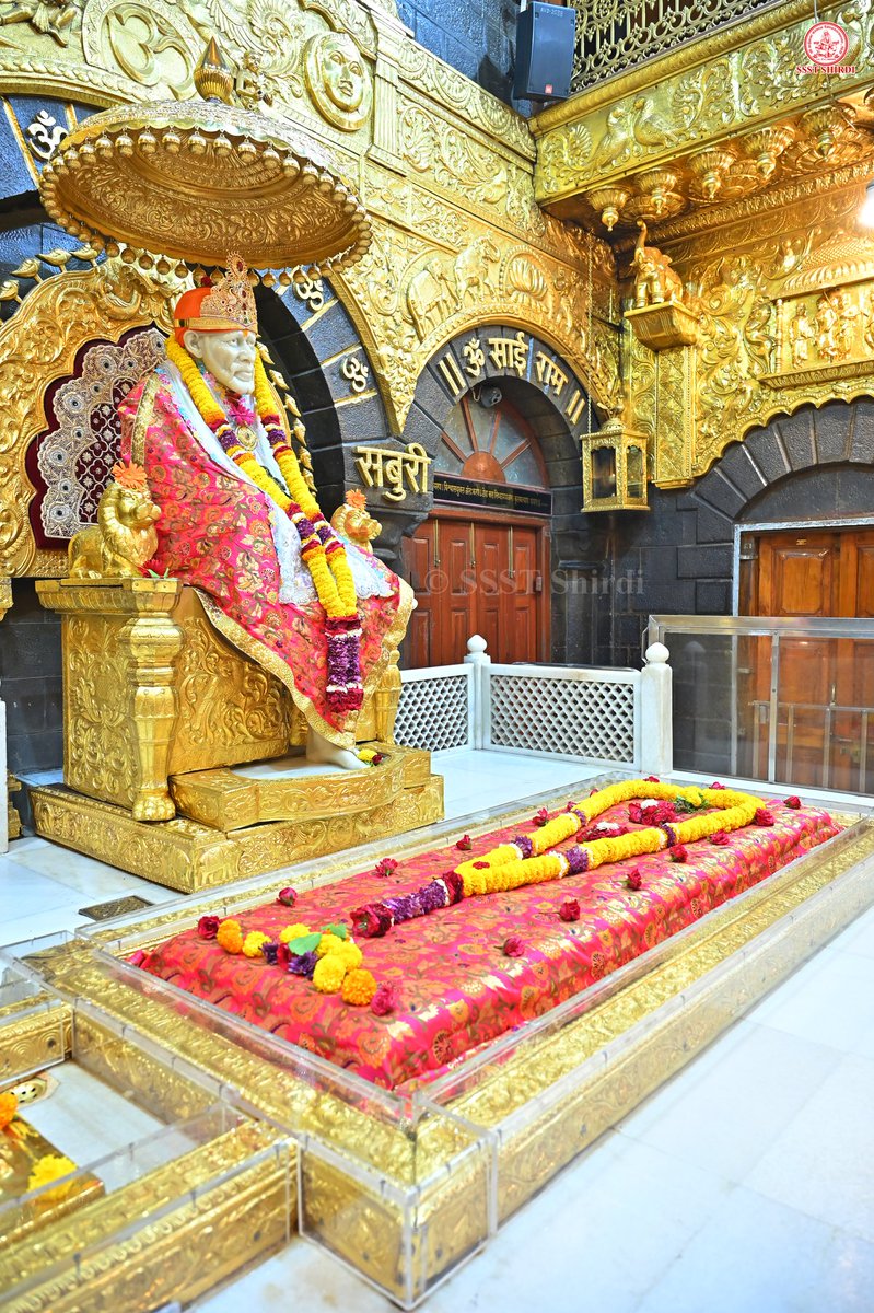 SSSTShirdi's tweet photo. *!! ॐ साई राम !!*
*श्री साईबाबा संस्थान विश्वस्त व्यवस्था,शिर्डी*
*!! ॐ Sai Ram !!*
*Shri Saibaba Sansthan Trust, Shirdi*
≈≈≈≈≈≈≈≈≈≈≈≈≈≈≈≈≈ 
*आरती :-शिर्डी माझे पंढरपुर*
*मंगळवार १६ जून २०२६*  
*Aarti :-Shirdi Majhe Pandharpur*
*Tuesday 16 Jun 2026* https://t.co/0jDGFSgb3v