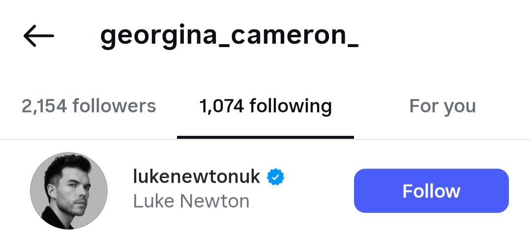 LukeyNewtsVibes's tweet photo. These girls are all cut from the same cloth!
But al least, Georgina has a good job...please, girl, get Toochie into that boat too! She only follow #LukeNewton official account (and apparently, since not so long)
#ShallowPeople #DuckFace #BrainlessPeople https://t.co/xwa9WiAdhl