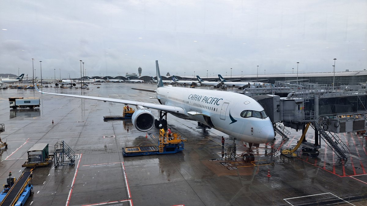 norisan787's tweet photo. 今から帰ります、、
やっぱり海外は👍
ワクワクが止まらない😊 https://t.co/vFpneh7JSn