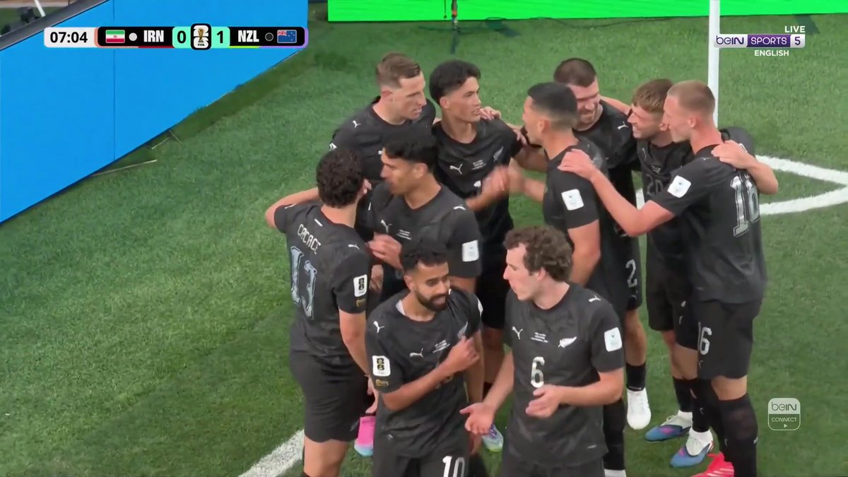 جاست يسجل الأول لمنتخب نيوزيلندا بطريقة رائعة 