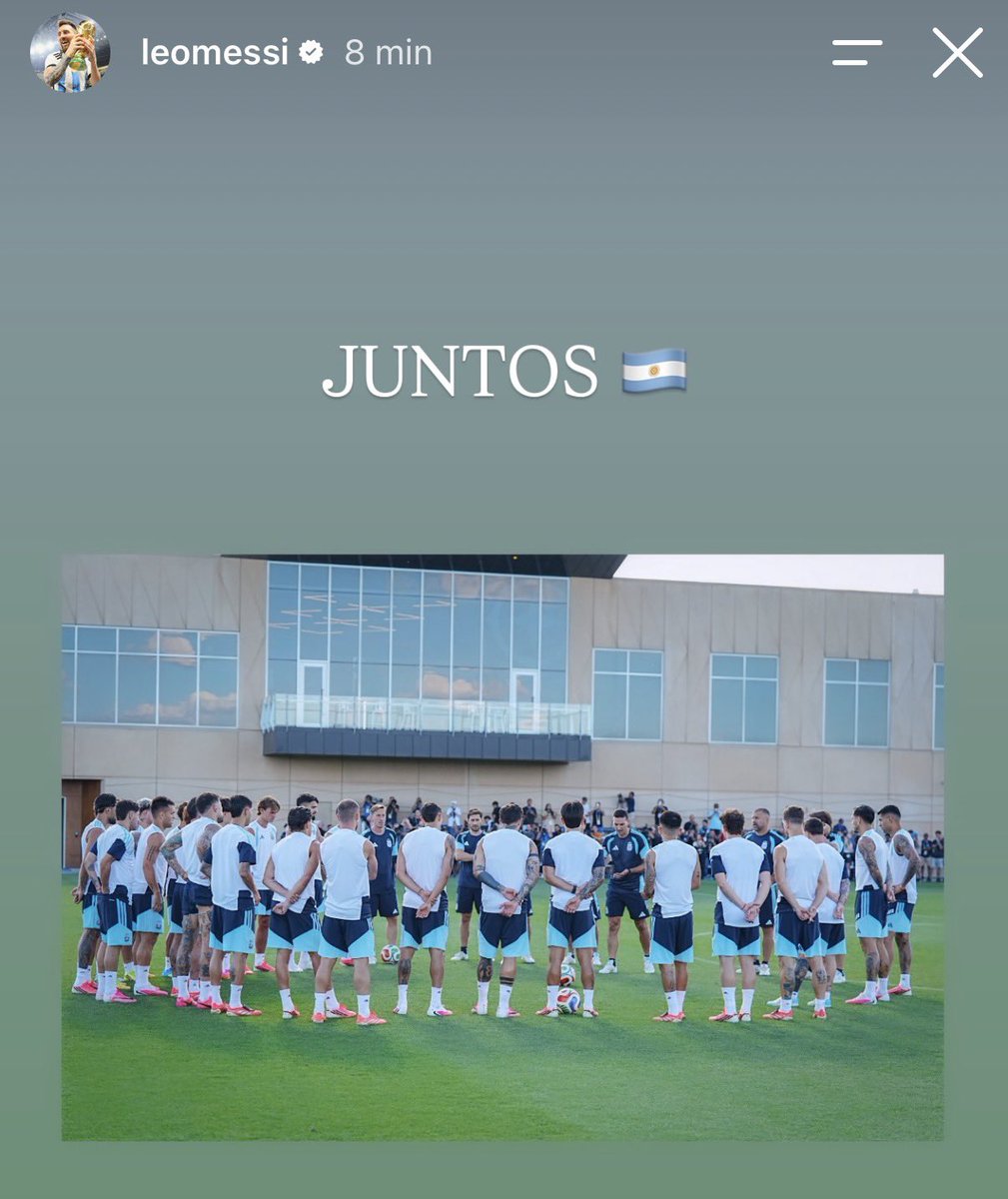 Messismo10's tweet photo. La historia de Messi.

JUNTOS ❤️ https://t.co/NYQsni7JoX