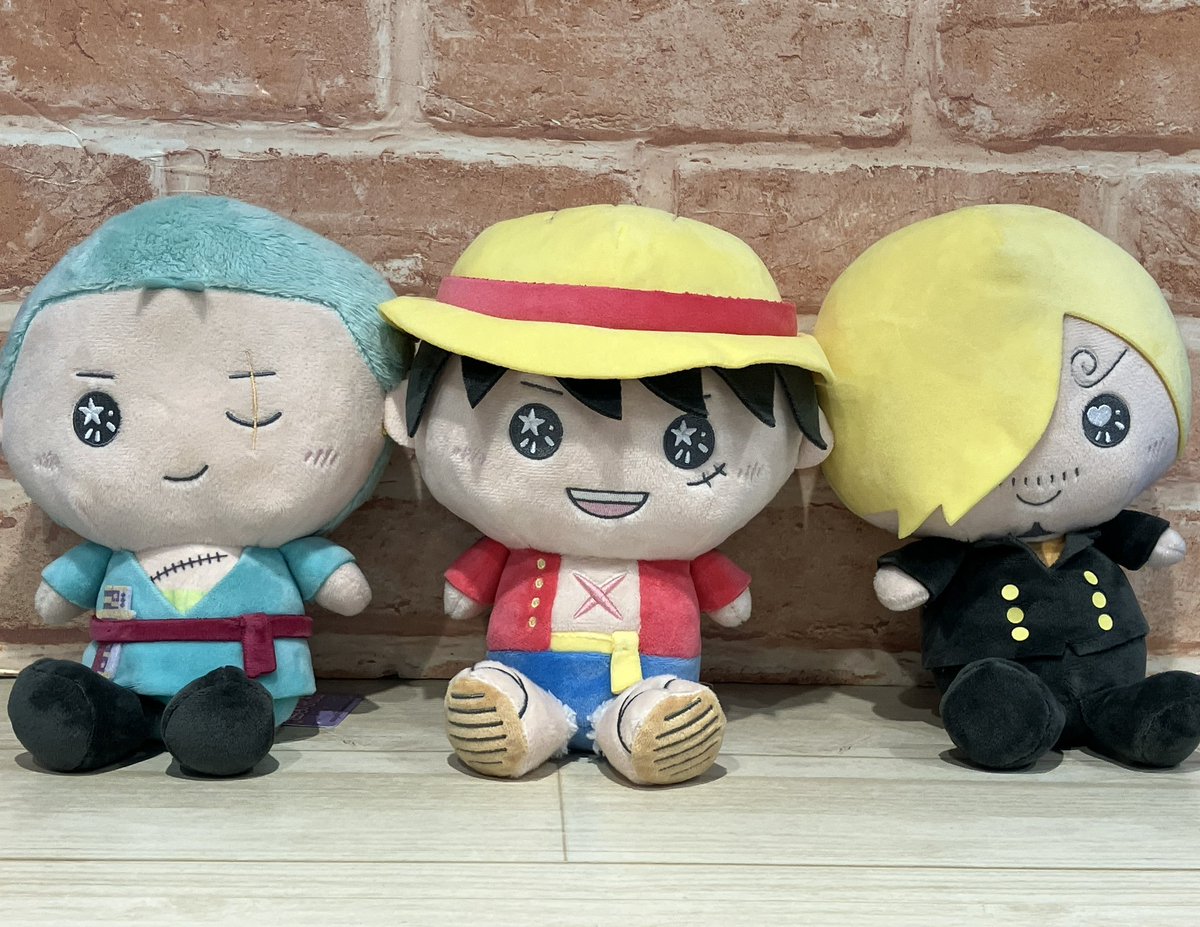 おすすめ商品】 キラキラおめめのぬいぐるみ ルフィ/ゾロ/サンジ 各