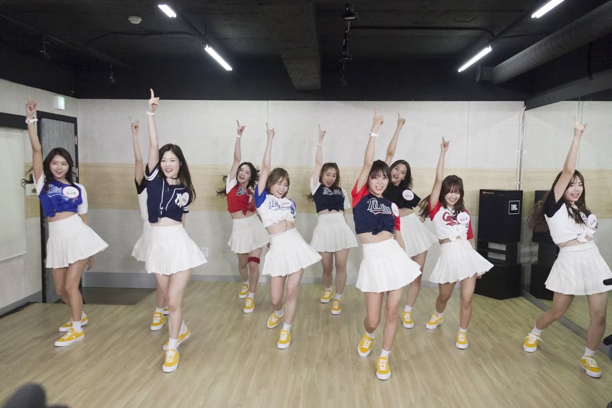 ioiuaena's tweet photo. —🍦260615 #아이오아이 #IOI

ggappd instagram update with ioi 🩷📸 (1)

throwback to ioi on <sisterʼs slamdunk>

🖇️ https://t.co/YpQx9UK6Jt https://t.co/gkUz7BiH16