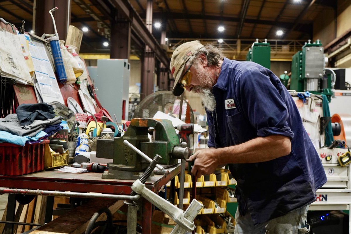 SBA_Kelly's tweet photo. McDonough Manufacturing is a fifth-generation small business that has been making equipment for the forestry industry since the 1880s. Part of that 130-year legacy are the skilled workers from across the Chippewa Valley. 

Thanks to President Trump, America is a nation of builders again - and our great small businesses and workers make it possible.