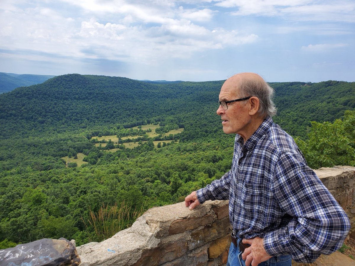 janisrb's tweet photo. This is my Dad. He passed away 3 years ago. I miss the “him” before dementia. We did a lot of driving. He loved to go. He and Mom drove all over the United States. When memories come up I feel a little place in my heart fill with joy. I know he is giving folks what for https://t.co/th8OoCBBJc