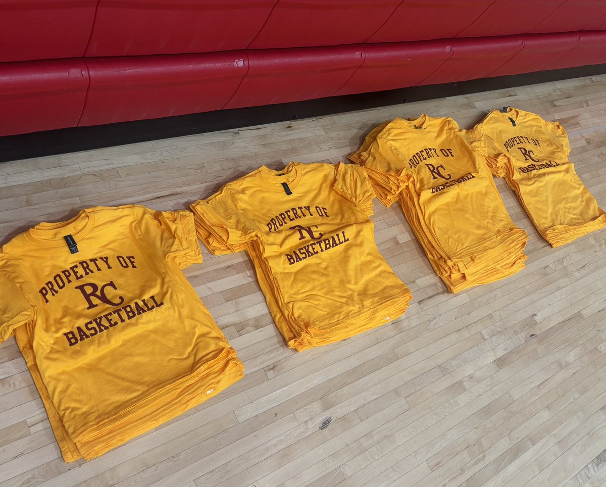 RCHSBoysBBall's tweet photo. Two W’s in league tonight, but it wasn’t easy. Some nights you won’t have your best stuff &amp; you just have to find a way to get the job done &amp; tonight was one of those nights. 

Gotta keep working on our consistency so that we know who’s showing up each &amp; every night. #RollPride https://t.co/iFR0n6iR9y