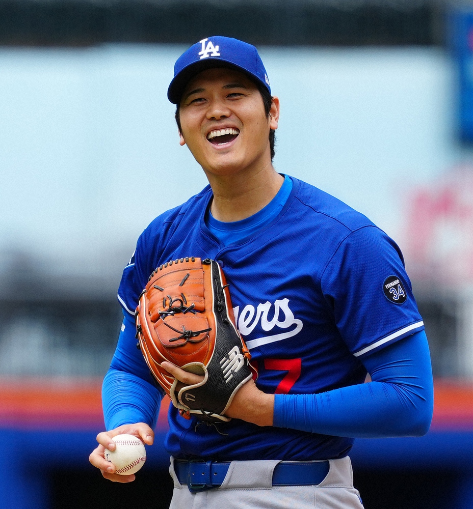 livedoornews's tweet photo. 【中間発表】大谷翔平、オールスターファン投票で両リーグ最多116万票
https://t.co/en6e4SKNmP

大谷はナ・リーグ指名打者部門で2位のシュワバーに約34万票差を付け、全選手でトップの票を集めた。このままトップを守れば、初めてMLB全体のオールスター最多得票者となる。 https://t.co/mngZxC4SKn