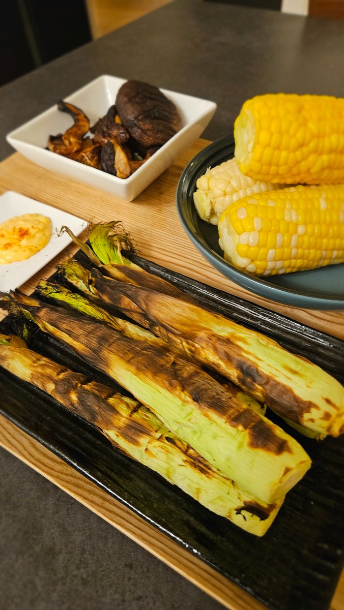 dys_redep's tweet photo. 今日の晩ごはん、代官山青果店の野菜だけで組んでみた。
ヤングコーン
ステーキしいたけ
とうもろこしは
・ミルフィーユ
・ピュアホワイト
・ゴールドラッシュ
3種食べ比べた結果、
優勝はミルフィーユ。圧倒的に甘い。
正直、とうもろこしでここまで差が出るとは思わなかった🌽
気になる人は、売り切れる前にぜひ。
#代官山青果店 #とうもろこし #野菜好き