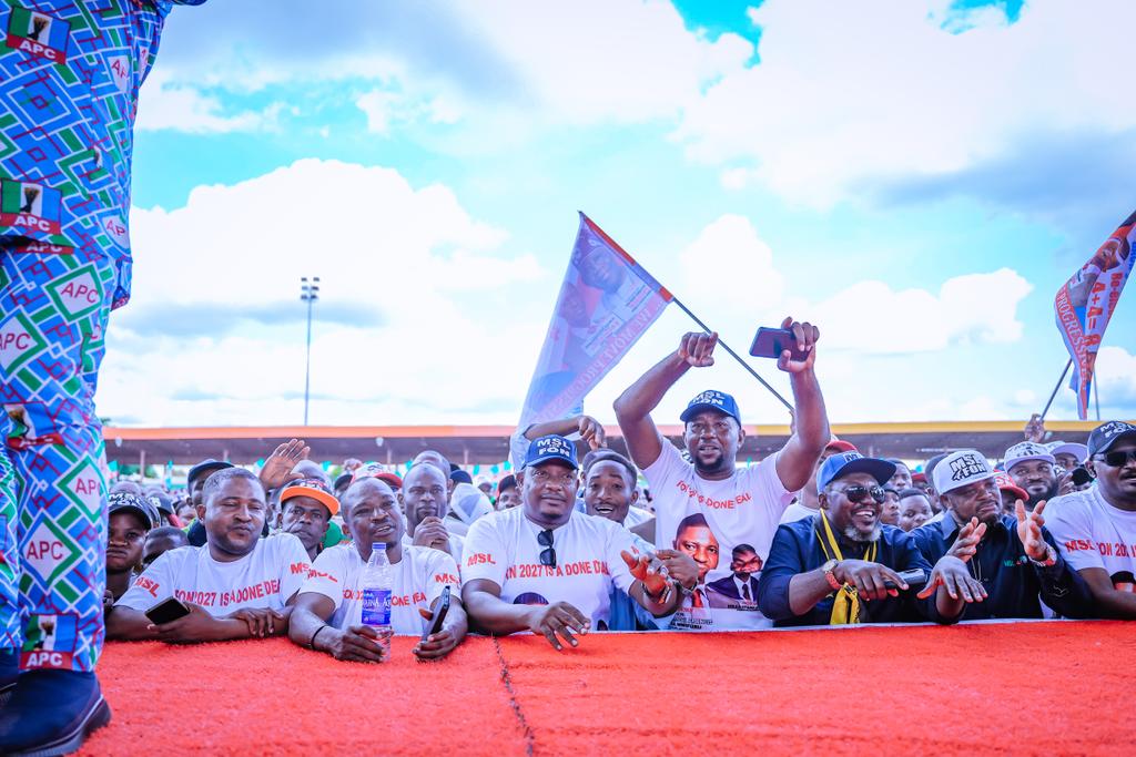nentawe1's tweet photo. It was an overwhelming joy for me in Ebonyi State when I led members of the National Working Committee of our great party to the endorsement rally of our father and leader, President Bola Ahmed Tinubu, organised by the Governor and the good people of Ebonyi State.

What I witnessed today was nothing short of extraordinary. Ebonyi is APC, and APC is Ebonyi. The unprecedented turnout, enthusiasm, and unwavering support demonstrated by the people leave no doubt about where their loyalty lies. From the moment we arrived at the airport, thousands of men, women, and youths lined the streets, singing, dancing, and proudly expressing their love for the APC and President Tinubu.

I have seen it, I have heard it, and I promused to personally tell Mr. President what I witnessed. The numbers I saw today are simply unbelievable and reflect the deep appreciation of the people for the transformational leadership being provided at both the state and federal levels.

The people have acknowledged the remarkable achievements of the Ebonyi State Government in massive road construction, quality educational infrastructure, and the establishment of institutions that will shape the future of generations to come. Governor Francis Nwifuru deserves commendation for his commitment to the development of the state.

President Bola Ahmed Tinubu has also demonstrated uncommon commitment to the progress of the South East through strategic infrastructure projects. From the rehabilitation of the Port Harcourt–Aba–Enugu corridor to the Enugu–Benue road and the Cross River–Ebonyi axis, the evidence of federal intervention is visible across the region. No administration in Nigeria’s history has invested so significantly in opening up and reconnecting the South East.

I urged the good people of Ebonyi to continue standing firmly behind their leaders. No one can cede Ebonyi to the opposition because the people have spoken with one voice. The future of Ebonyi remains with the APC.

Therefore, we are committed to ensuring the return of Governor Francis Nwifuru as the duly elected Governor of Ebonyi State, while working tirelessly for the overwhelming re-election of President Bola Ahmed Tinubu in 2027.

Together, we will continue to build a stronger Ebonyi and a greater Nigeria.