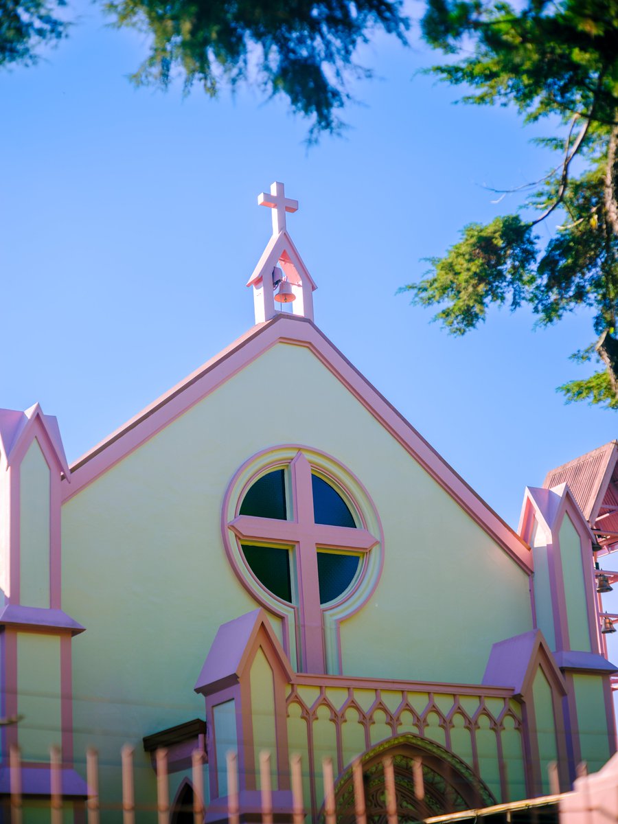 michaeljconti's tweet photo. Convent of the Most Blessed Sacrament in Baguio. The convent is served by the Sister-Servants of the Holy Spirit of Perpetual Adoration, more commonly called the Holy Spirit Adoration Sisters or the Pink Sisters. https://t.co/ZcAcLgZ3BB