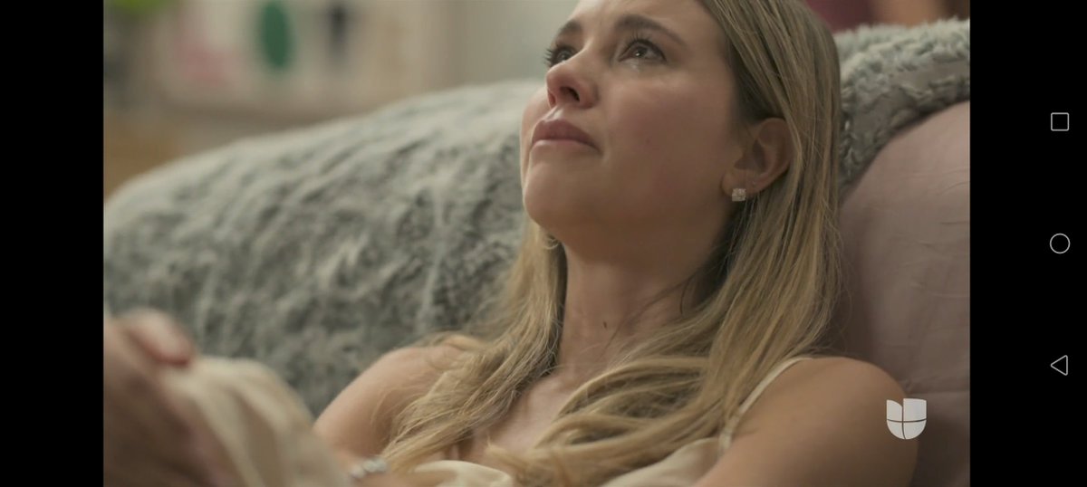 yadishiddlevans's tweet photo. Lo que transmite Pau con Barbi es increíble, llore con ella. 😭
@soypaulinagoto te amo 💖

#GuardiánDeMiVidaUS #GuardiánDeMiVida https://t.co/T5mgxkWBka