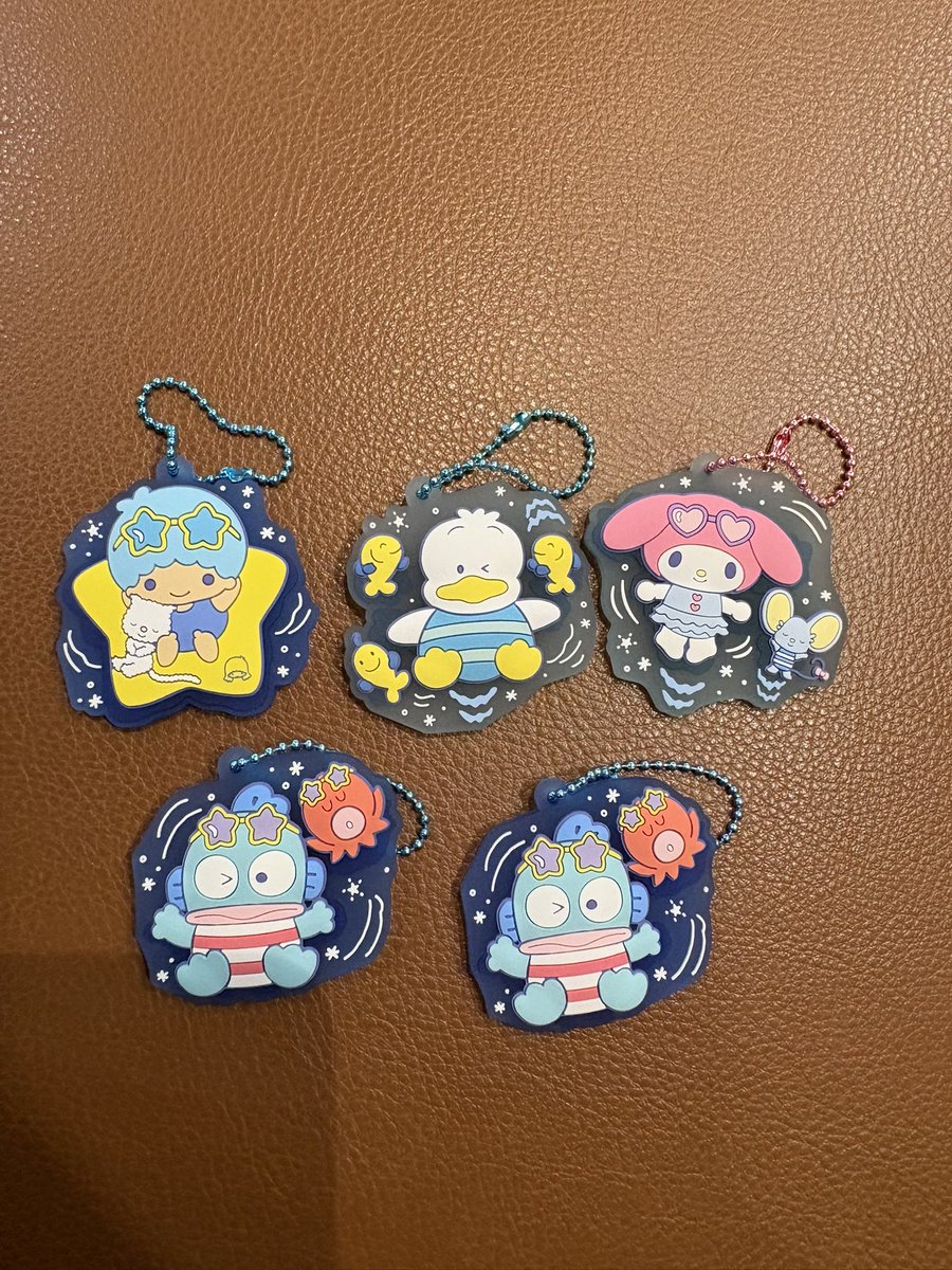 sRnn0_'s tweet photo. サンリオ ぷっくりラバマス グミ7 サンリオキャラクターズ 交換

譲 キキ アヒルのペックル マイメロディ ハンギョドン
求 はなまるおばけ

郵送交換のみ📮 https://t.co/wRSKrL2QpH