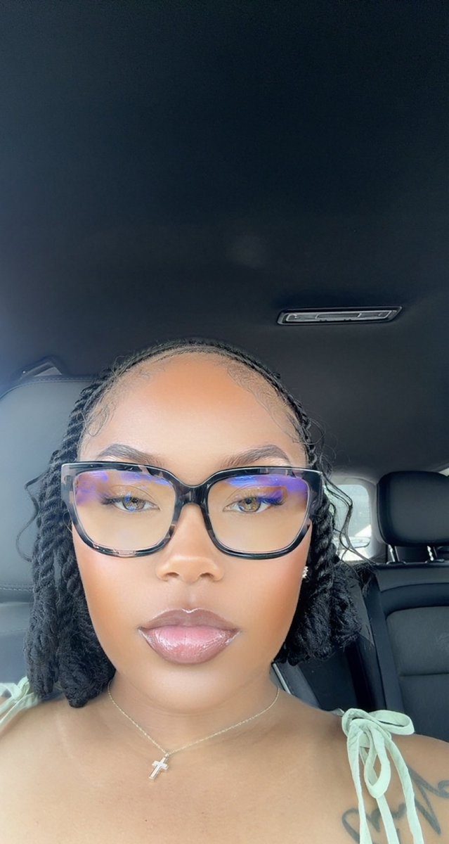 The3threee's tweet photo. Forehead on squid ward https://t.co/e887Hs7LMm