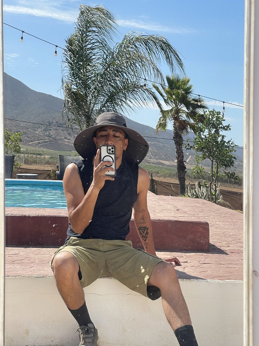 indobrownis's tweet photo. 18:33/150626/ENS.BC☀️🌴 https://t.co/vtY6EJRjAw