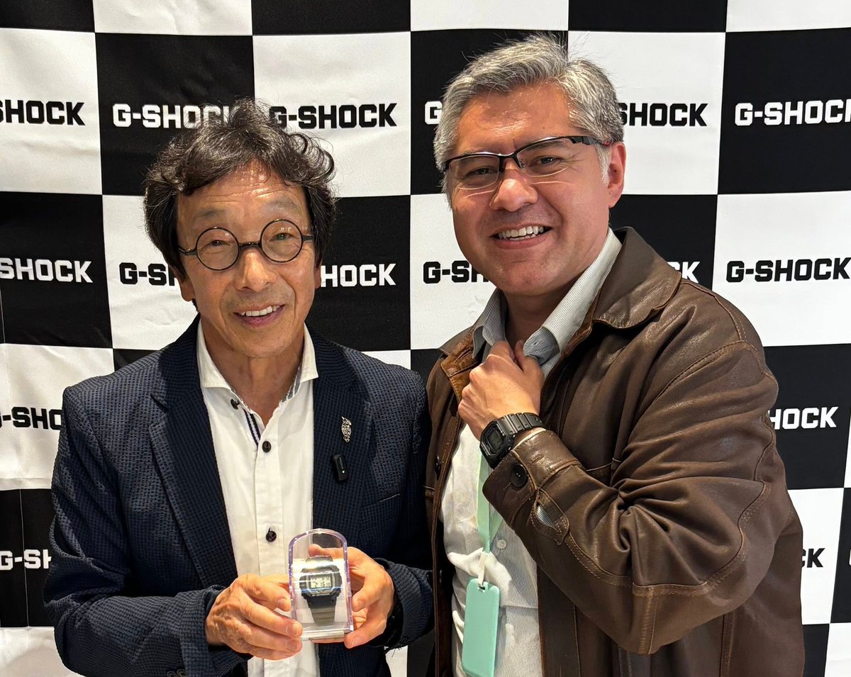 bitorquesta's tweet photo. Este miércoles celebramos la emisión #400 de #DelBITaLaOrquesta por @rtqro con una entrevista al inventor de los relojes @CasioGShockMX y escucha música de videojuegos de la serie #GShock ¡No te lo pierdas! 100.3 FM RTQ | https://t.co/Intz1naBpV#gamemusic #radio #Querétaro #Casio https://t.co/kEQ5oBSHEG