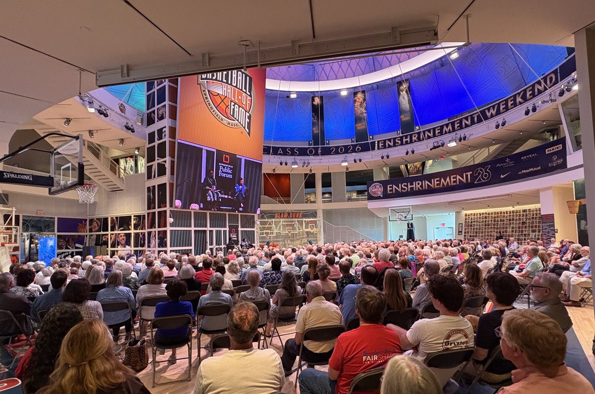 BarbMcQuade's tweet photo. Thanks to everyone who came out for my book talk about The Fix tonight at the Basketball Hall of Fame in Springfield, MA. https://t.co/0pOs3jLlJp