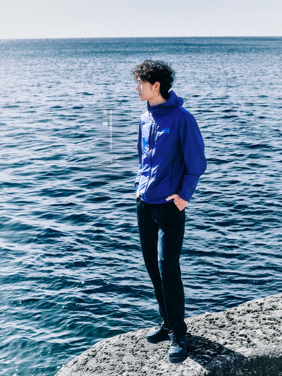 wxyzybxz's tweet photo. 260616 08:05 Helly Hansen x Wang Yibo https://t.co/FoxibE308Z