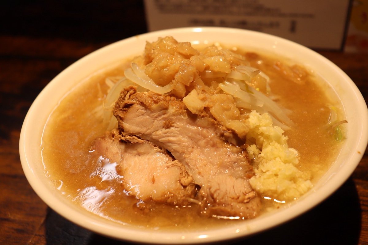 豚基地 tweet media