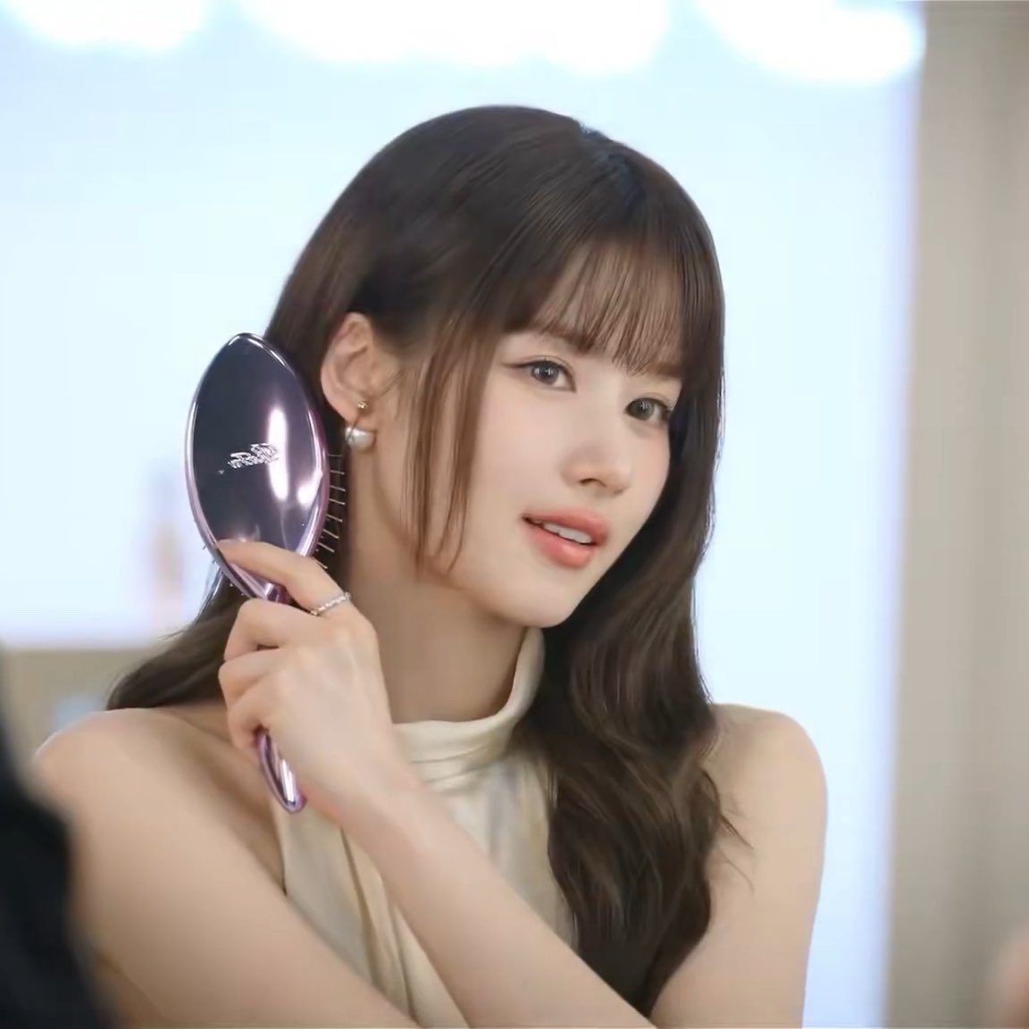 SANABESTGlRL's tweet photo. SANA BANGS🥺🥺🥺 https://t.co/nA4CJv9SaZ