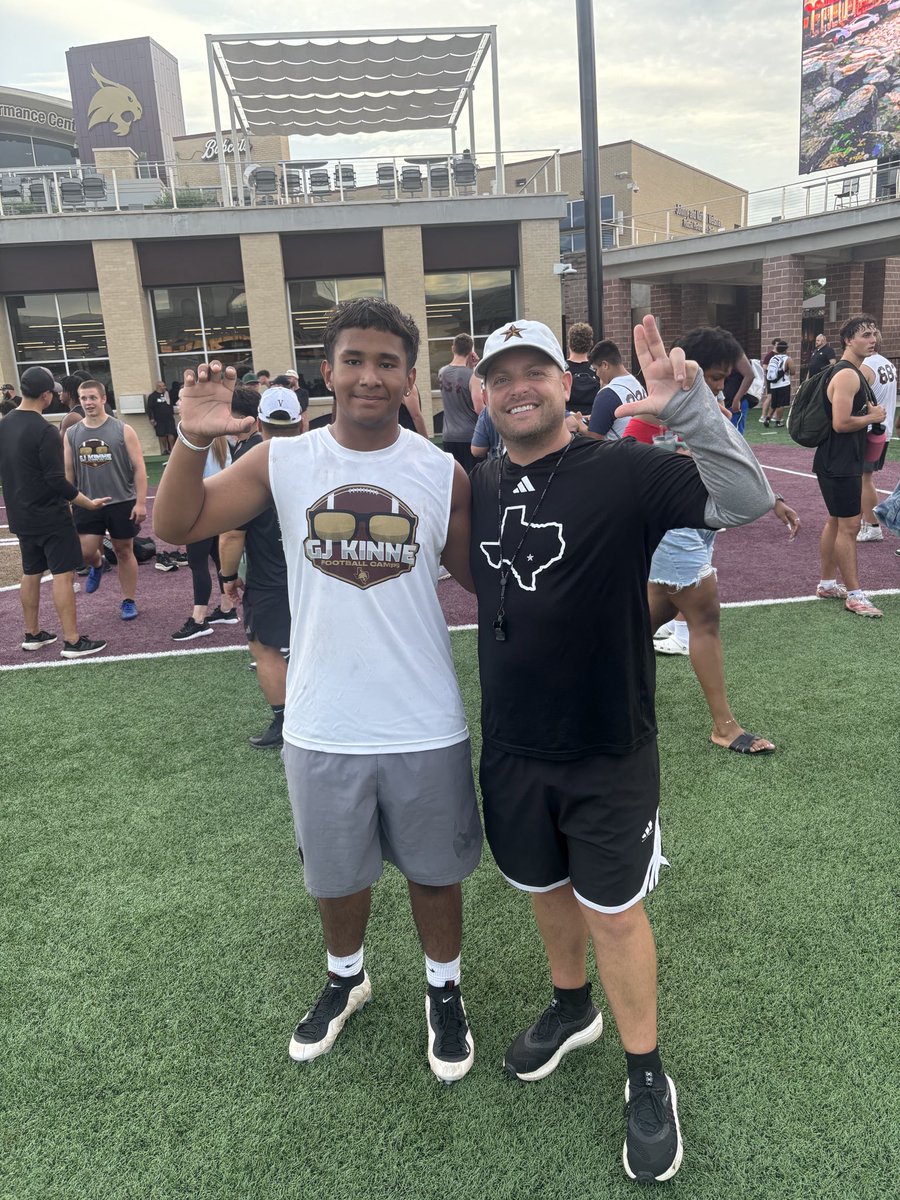 JesusDLC2029's tweet photo. Had a great time today at the @TXSTATEFOOTBALL Camp! Thank you to the coaching staff for the opportunity to compete and learn. Great competition, and a great experience overall. Looking forward to getting back on campus in the future. #EatEmUpCats https://t.co/7X2Hga0vBD