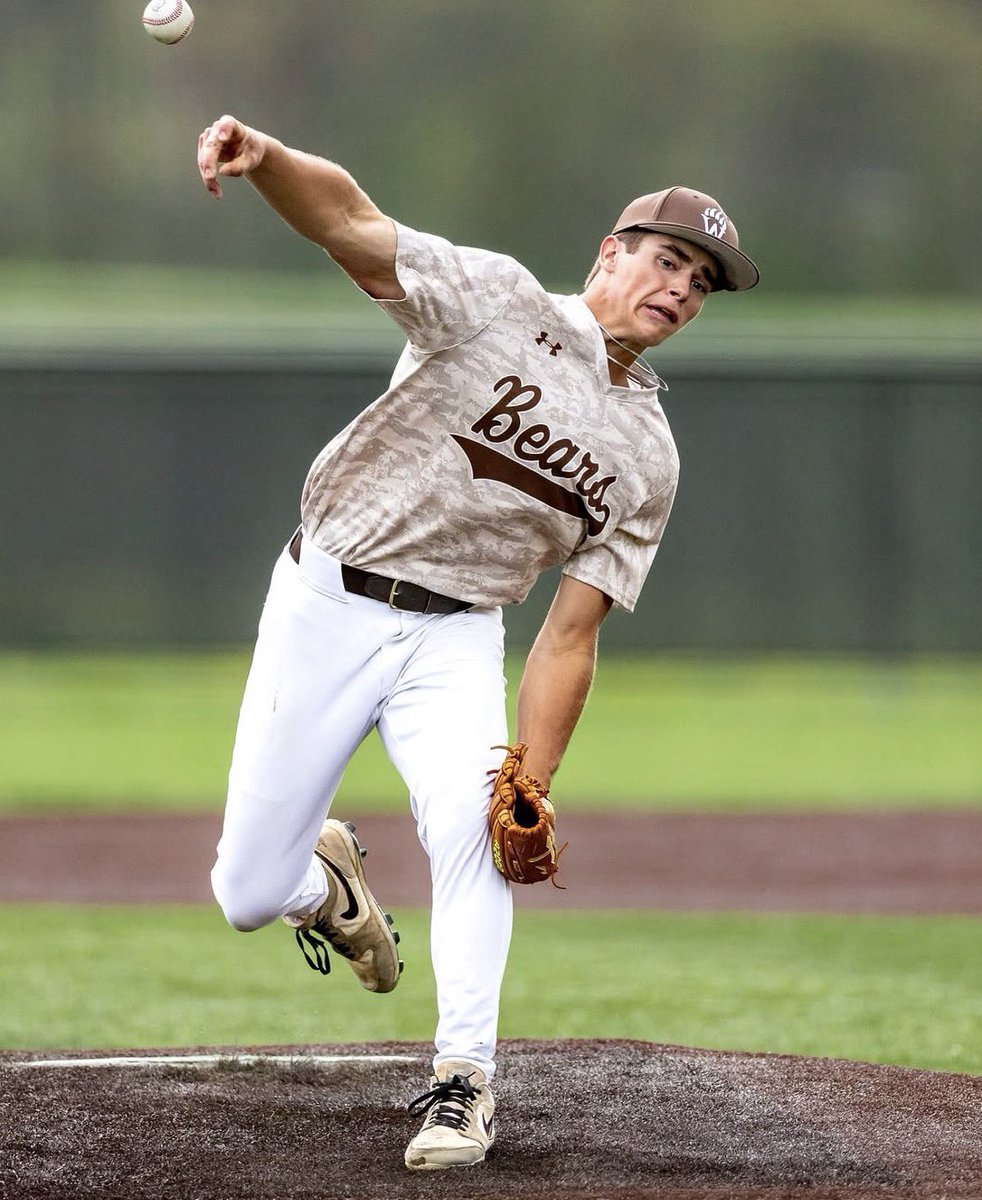 WaynedaleBSB's tweet photo. Congratulations to First Team All Ohioans Brayden Steiner and Cam Miller!

Congratulations to Second Team All Ohioan Logan Troyer!

#GoldenBearPride🟡🐻 https://t.co/fAjrBIYZCr