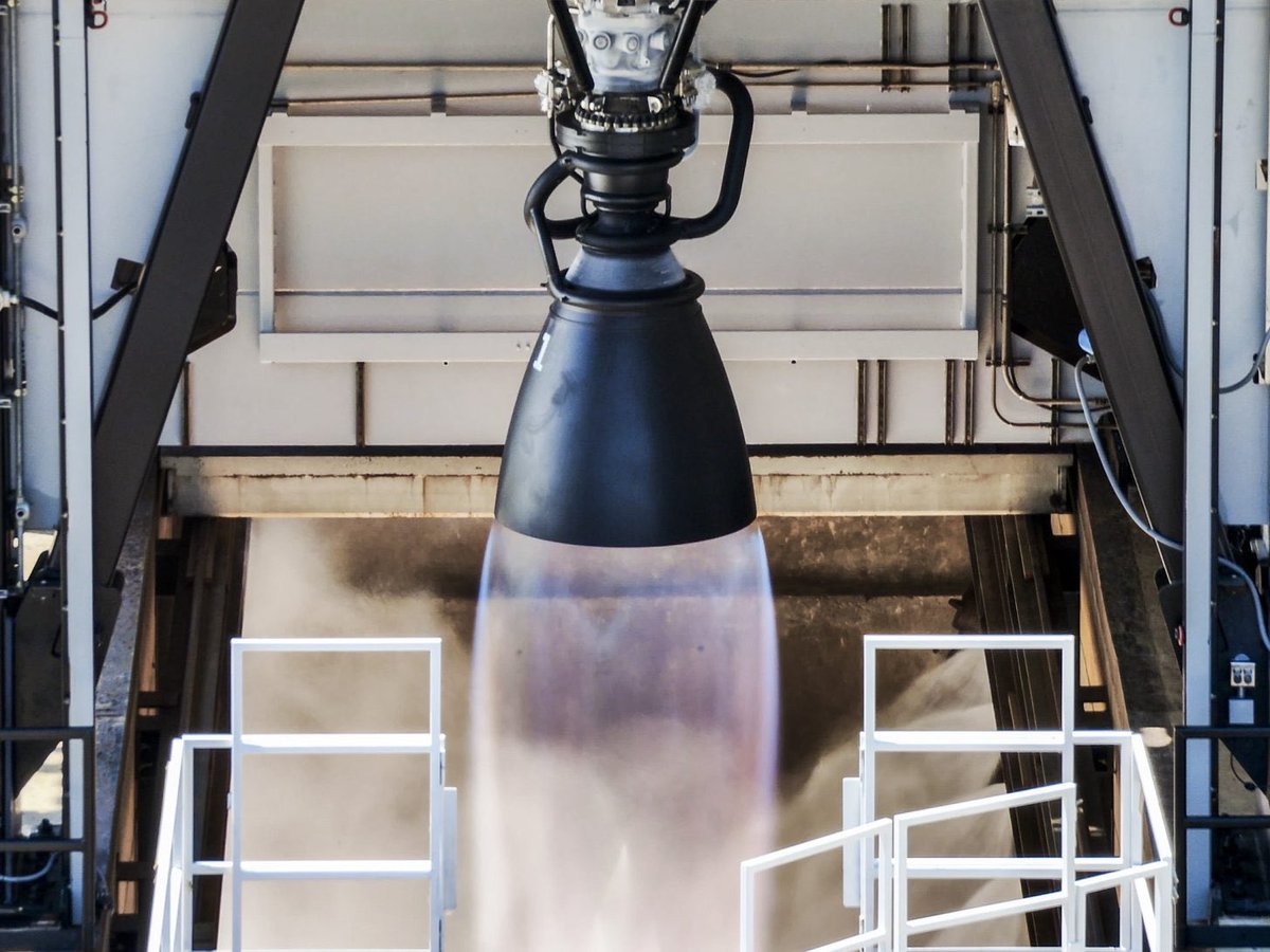DarrellisWright's tweet photo. @Gwynne_Shotwell is an absolute rockstar role model! For women or men. 
I’m voting for her as COO of Tesla/SpaceX if they merge. Look at what she’s done at SpaceX. She’s charismatic, confident, intelligent and (lo-key) may have sent at least one other space company CEO packing to find a job at another competitor. IYKYK