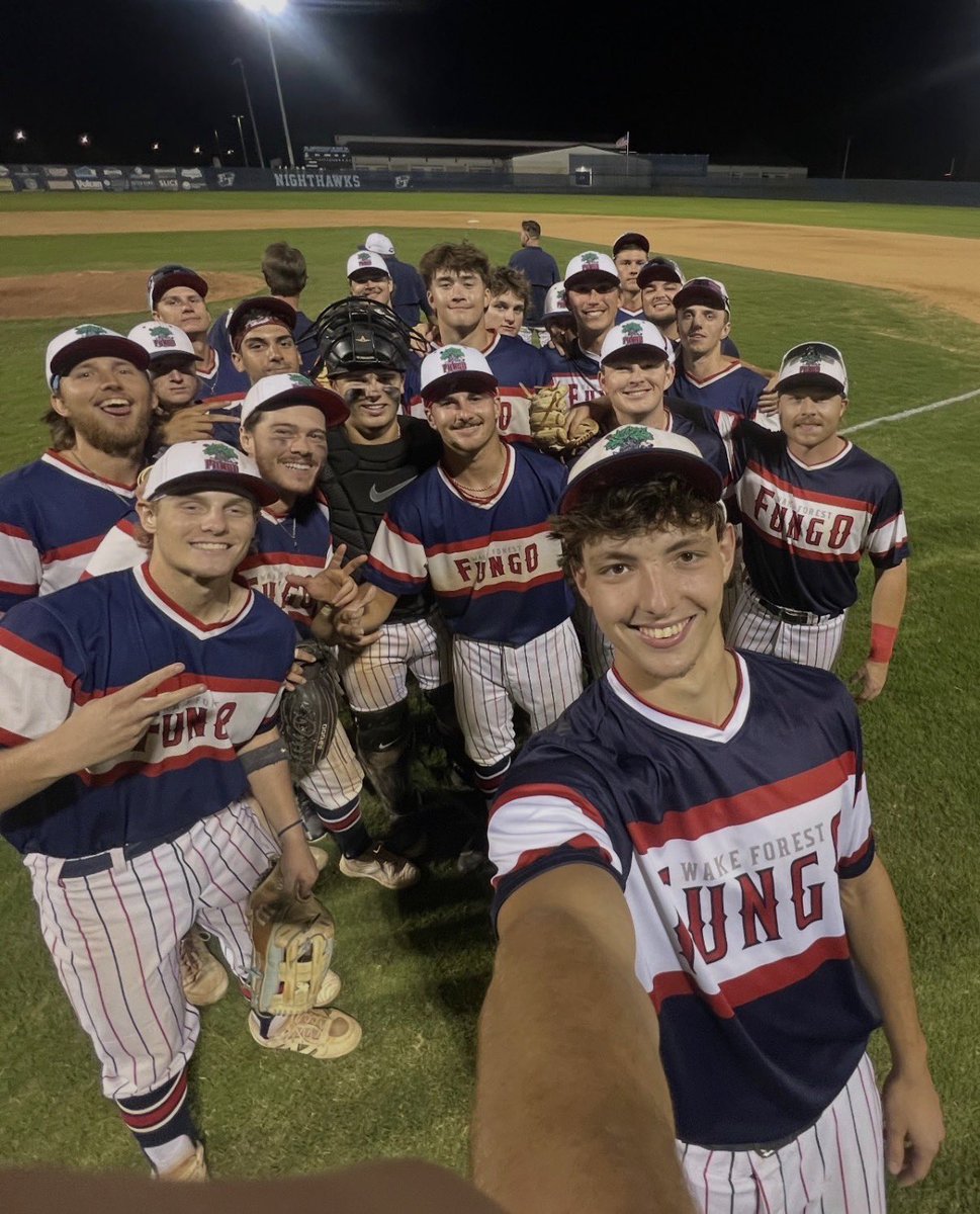 RollFUNGO's tweet photo. Fungo wins 7-3 in the Outer Banks!
Next game is Wednesday, June 17, 2026, at home, vs the Sandhill Bogeys! 🍷And Wine Wednesday 🍷 #rollfungo https://t.co/pBPL7uvN4Z