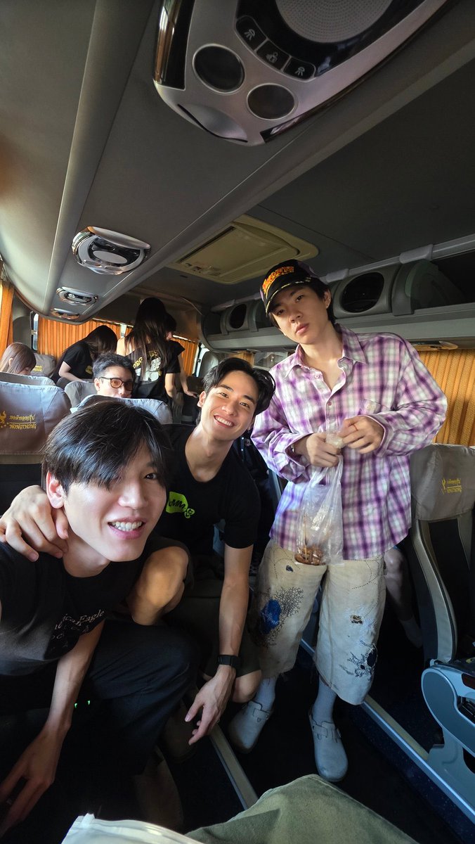 fspsr_'s tweet photo. โอเค ออฟกันคันเดียวกันเนาะแม่ 🫪 https://t.co/egXkf5MR6f