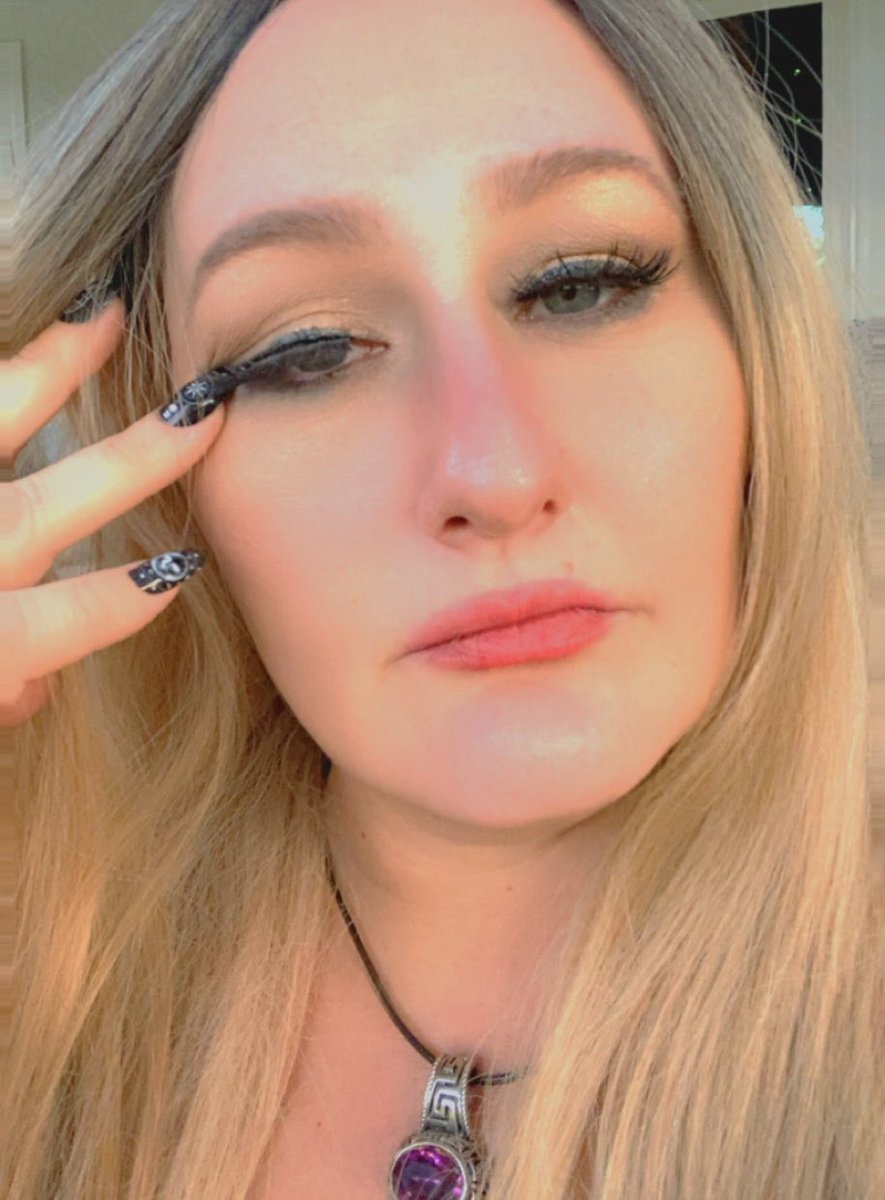 Boolovtiphy's tweet photo. You know this feeling I’m talking about? 😂🫠🥱 https://t.co/mXBATmTRWE