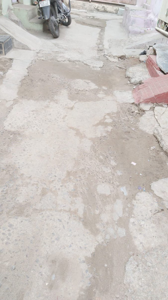 deeswm32's tweet photo. @hydmehdipatnam @GHMCOnline @CommissionrGHMC @GhmcMayoroffice Complaint attended and cleared https://t.co/lgl40rgOeK