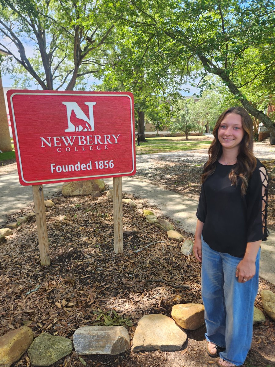 ABeatty2027's tweet photo. Had the amazing opportunity to visit the beautiful campus of Newberry University! Thank you to @mackense27 for showing me around and getting to talk to me more about the program! I cant wait untill next time! https://t.co/LFPdncoRhW
