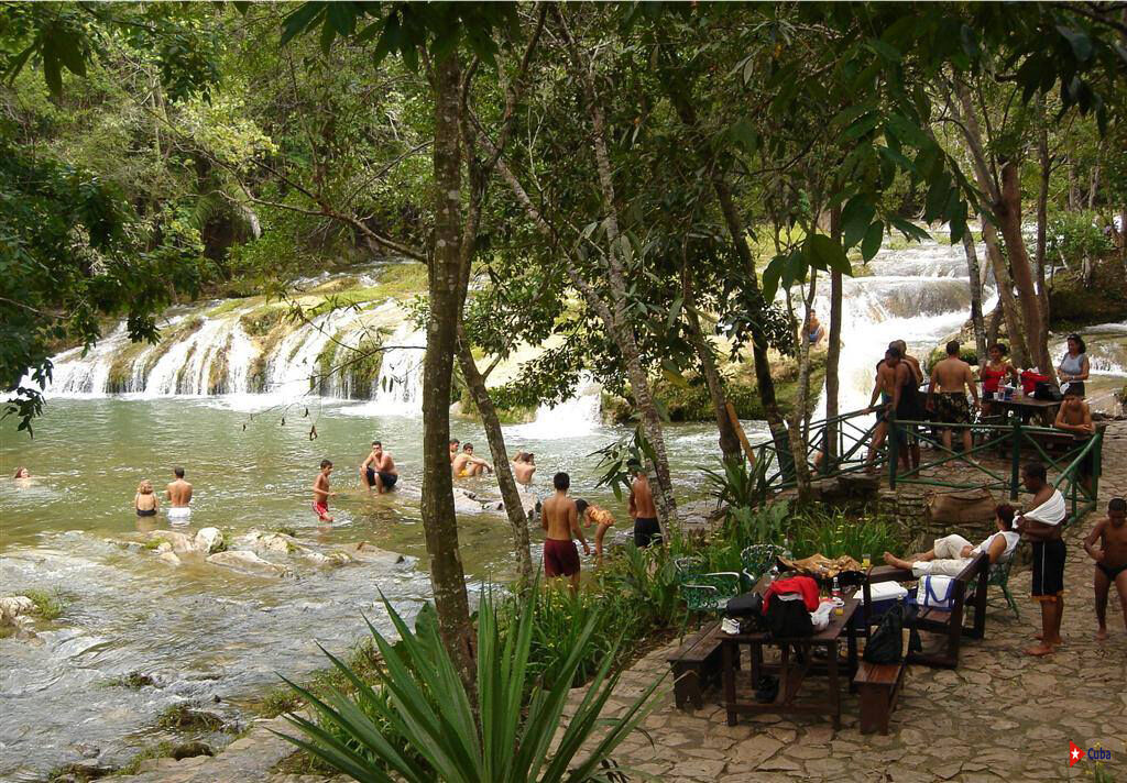 XInfotur's tweet photo. ✨La Naturaleza casi virgen de Cuba — un tesoro ecológico único en el Caribe. 😎📲 INFOTUR es #TuPrimerPasoEnCuba 📲 WhatsApp: 5363443575

#InfoturCuba #CubaUnica #TuPrimerPasoEnCuba https://t.co/tSN3SJfQHq