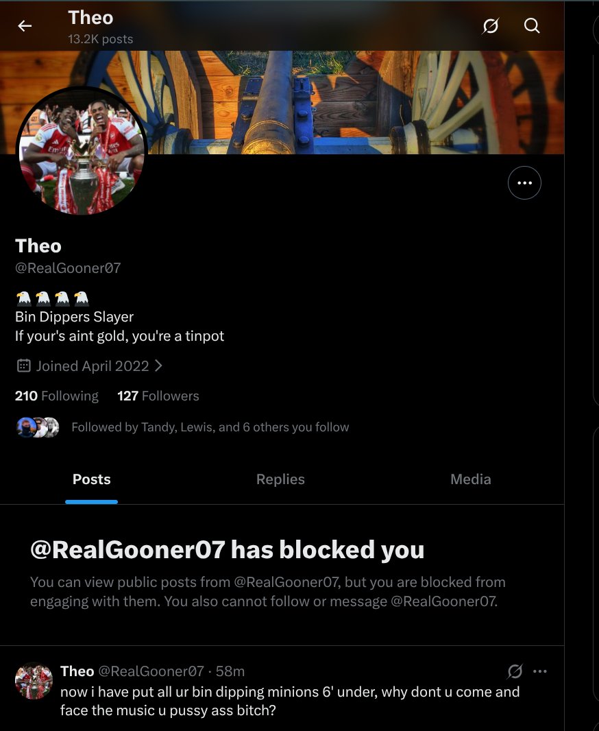 RED_JEDI_'s tweet photo. @RealGooner07 Yellow belly shithouse chicken🐔🐔🐔 https://t.co/2nOKxfoh13