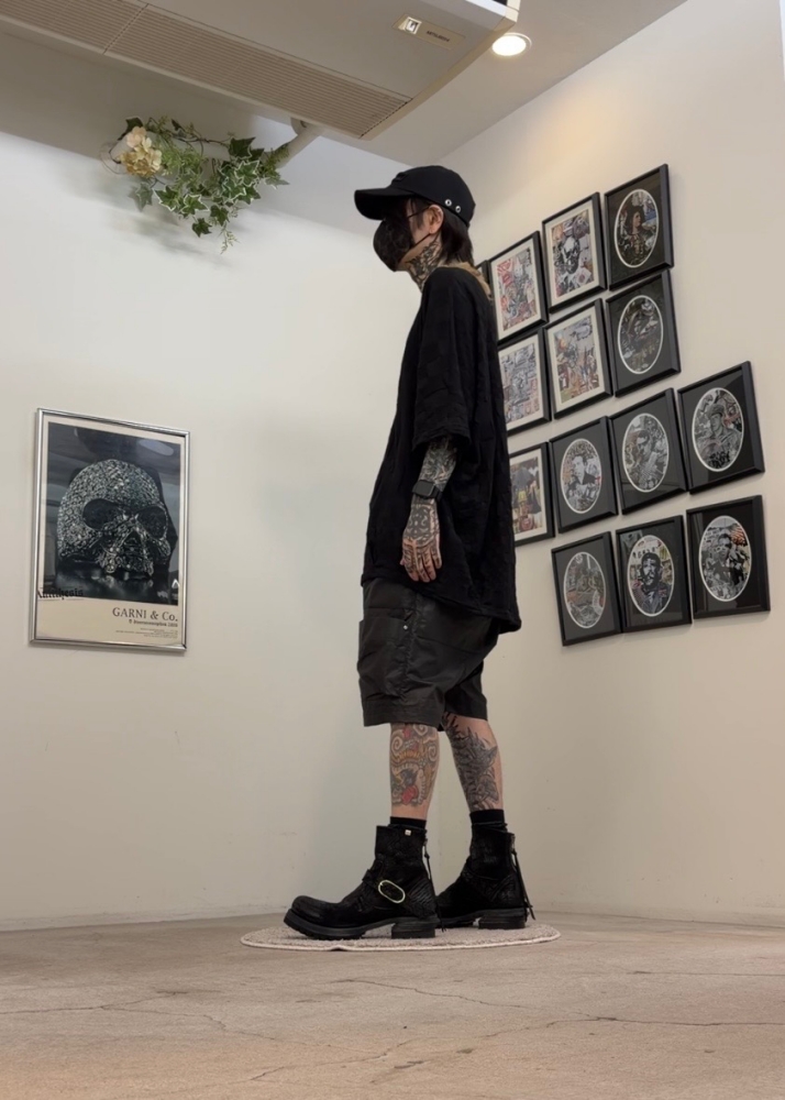 Psychobox_LAB's tweet photo. A.F ARTEFACTのドルマンTにコーティングカーゴショーツ
https://t.co/88AiBzjZFS
・
#NAPE_ #ネイプ
#AFARTEFACT #エーエフアーティファクト
#prasthana #プラスターナ
#Portaille #ポルタユ
#Psychobox 
#coordinate #コーデ
#米子 #米子市 #松江 #鳥取 #出雲
#fashion #米子セレクトショップ #ootd https://t.co/XEBS8z4wmJ