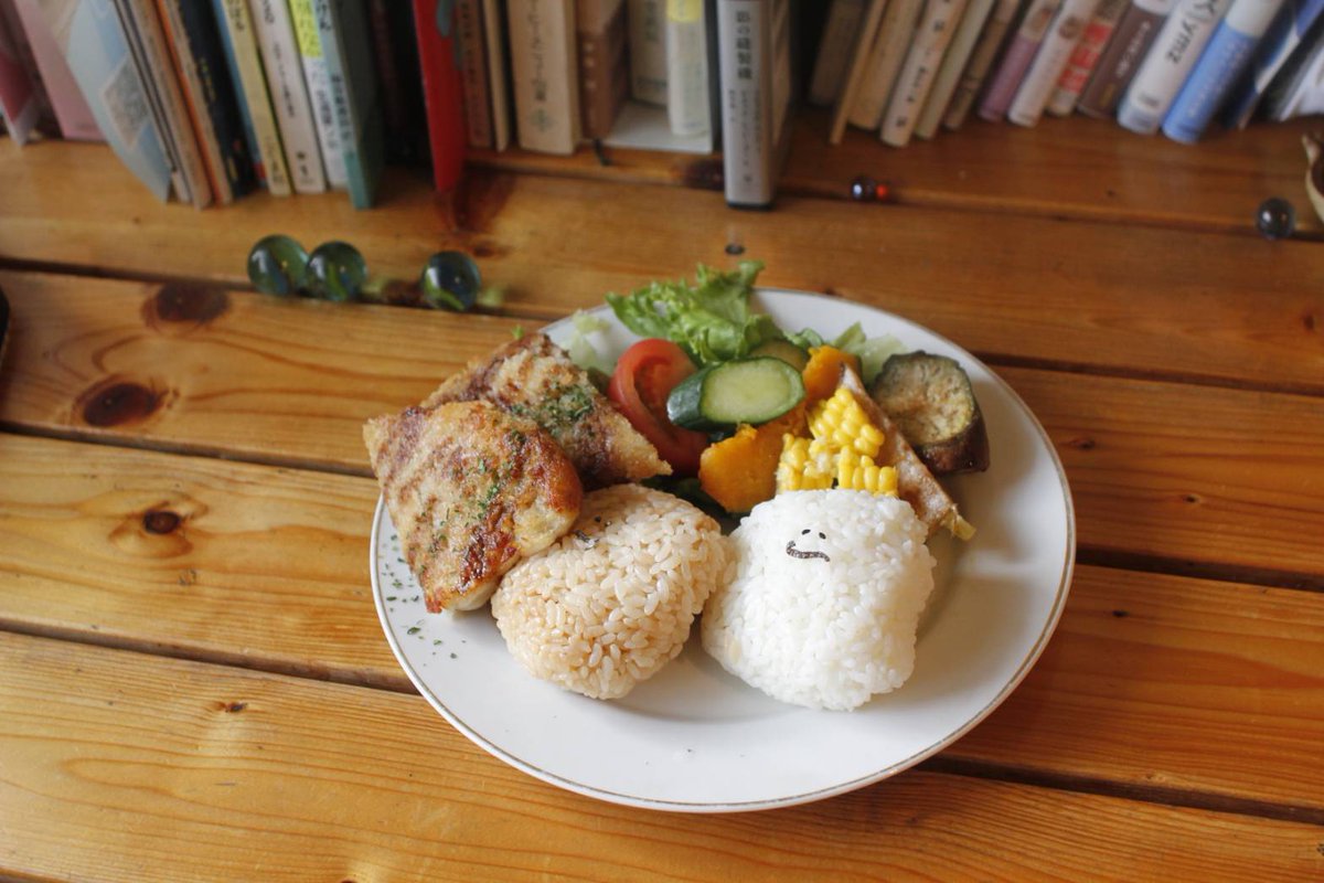 cafe000con's tweet photo. 火曜日OPEN11:30-14:45（l.o1400）
よろしくお願いいたします🌟 https://t.co/CEtqECjkJI