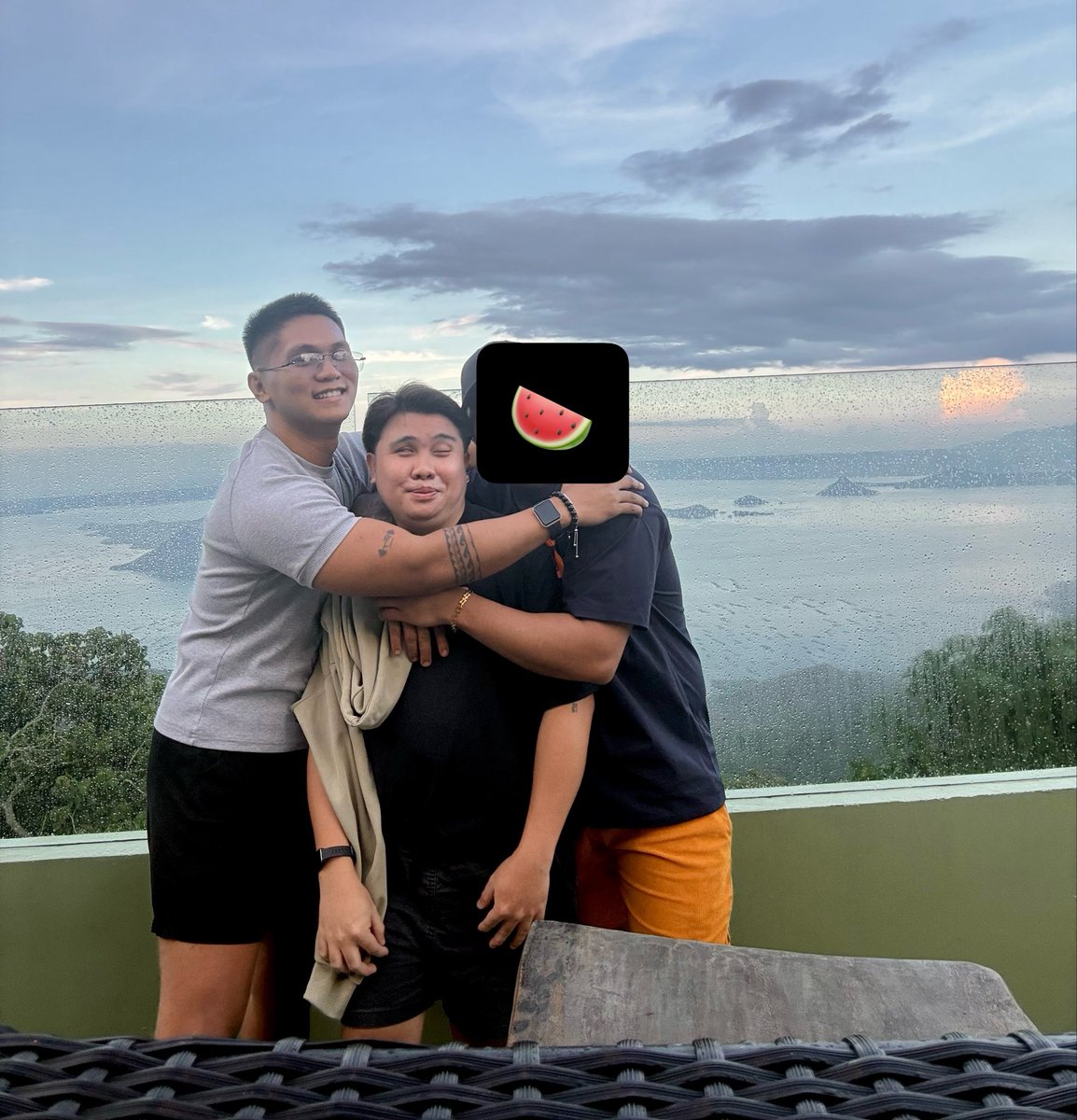 kimreyhere's tweet photo. Nawa’y naabot ko G-spot nyo. @itsmechinitooo @IamWave04 🍆💦🔥 https://t.co/ly1QUqoPWP