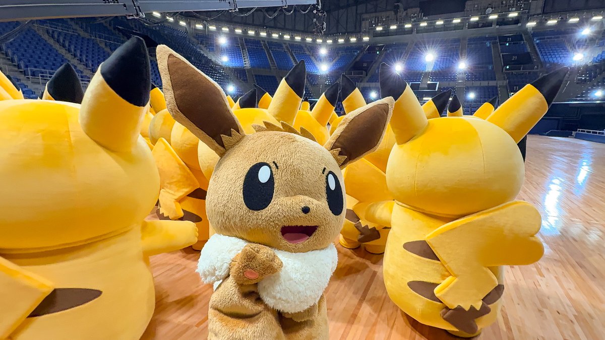 project_eevee's tweet photo. たくさんのピカチュウに会えてうれし #イーブイ❣️
なんと総勢30匹のピカチュウが踊っているよ！
YouTubeチャンネル #ポケモンKidsTV で見てみてね👀✨
https://t.co/0HJooofNEK
#Eevee https://t.co/xSaqE3kJoF