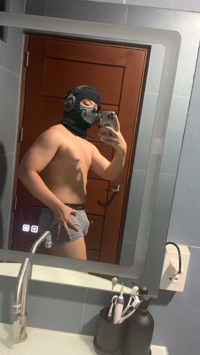 krlpvt's tweet photo. chunky 🥵 https://t.co/2LarbkSdmF