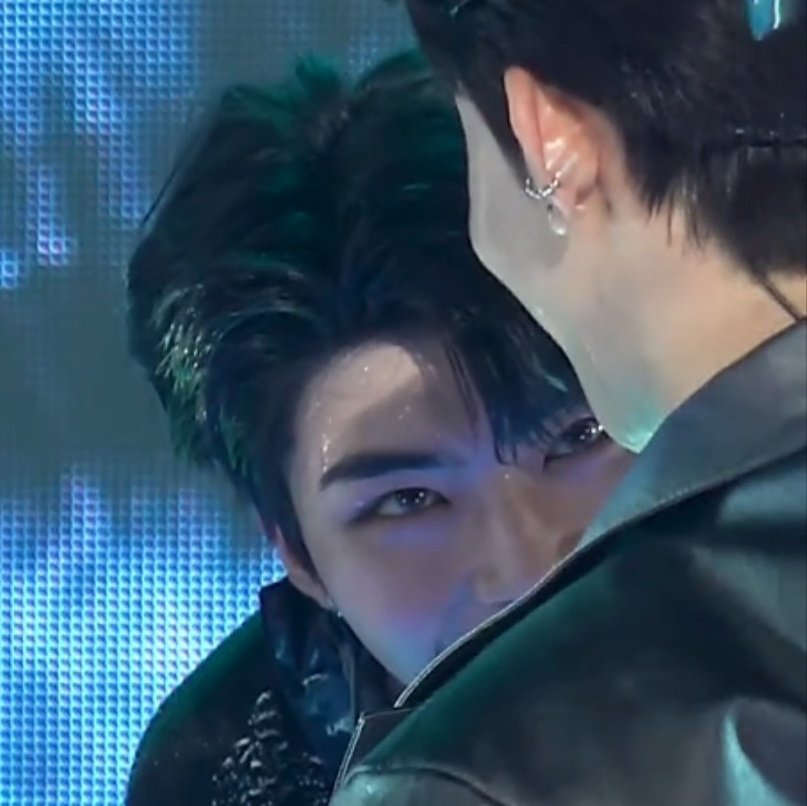 tinykittywook's tweet photo. these pics are so puppy coded i need to die https://t.co/GvQMQUPWWf