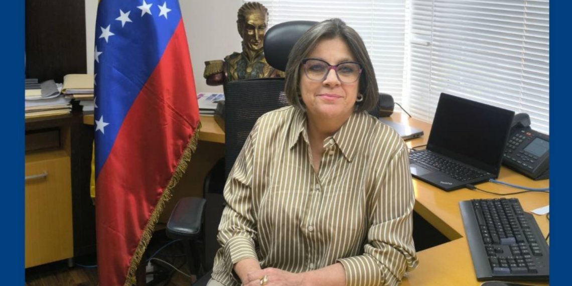 QPEV_'s tweet photo. #Nacionales Designación de Paola Posani como nueva ministra para Hábitat y Vivienda https://t.co/HNdohMbdpF https://t.co/0mn72LR9qM