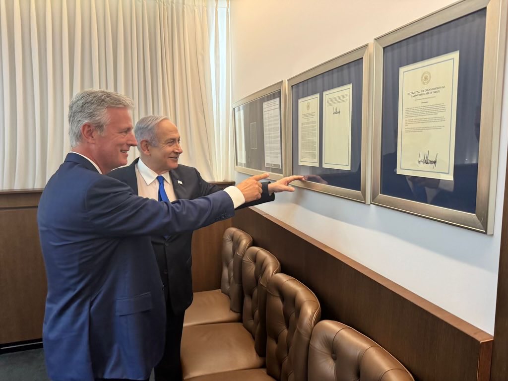 robertcobrien's tweet photo. A great statesman.  I am proud to know Prime Minister @netanyahu. He never fails to credit Israel’s great ally, America, and his good friend, President @realDonaldTrump, for contributing mightily to his nation’s security. https://t.co/vChRpDt3rM