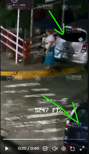 EltrollMaestro's tweet photo. @marioduran excelente trabajo en procurar tener limpia la ciudad, y como para cuando los que agarran la calle como parqueo, en el video se muestran 2 vehiculos merecedores de esquelas de $150 cada uno. no solo la basura en sucia y da mal aspecto a una ciudad. https://t.co/R0xutfE3k3