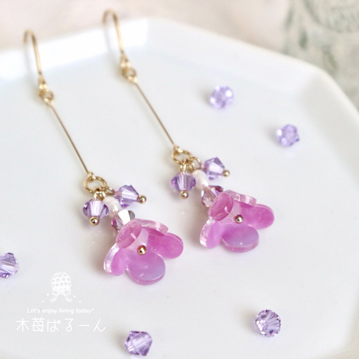 fuyuka_275's tweet photo. 身近なお花たちの繊細な美しさや、
出会った時の小さな感動を
プラバンアクセサリーに
込めて制作しています🌷

日々の暮らしに、
小さなときめきを
お届けできますように( ´,,•ω•,,`)♡

▶minne
https://t.co/DXA3BKen9x

@Lupopo_cafe いつもありがとうございます✨ https://t.co/vnkTKBQRbw