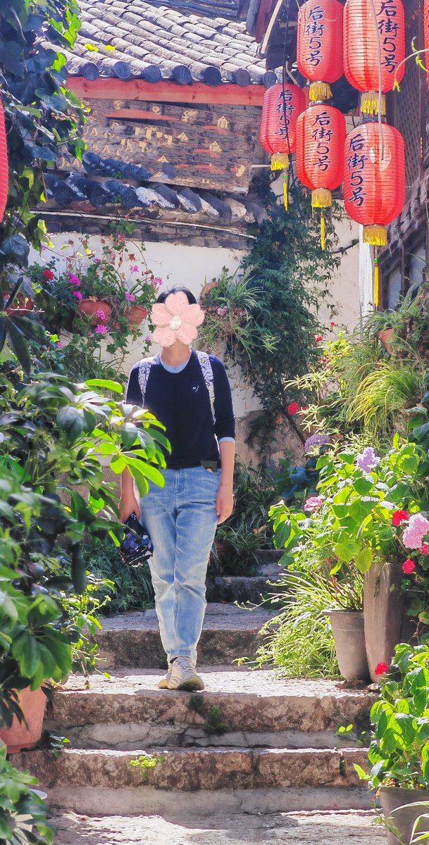 KekeXiao9's tweet photo. 爱禾针织假两件凉快的时候扣上热的时候解开,柔软舒适。#爱禾 #ehzz #张哲瀚 https://t.co/8sgNvwgP9y