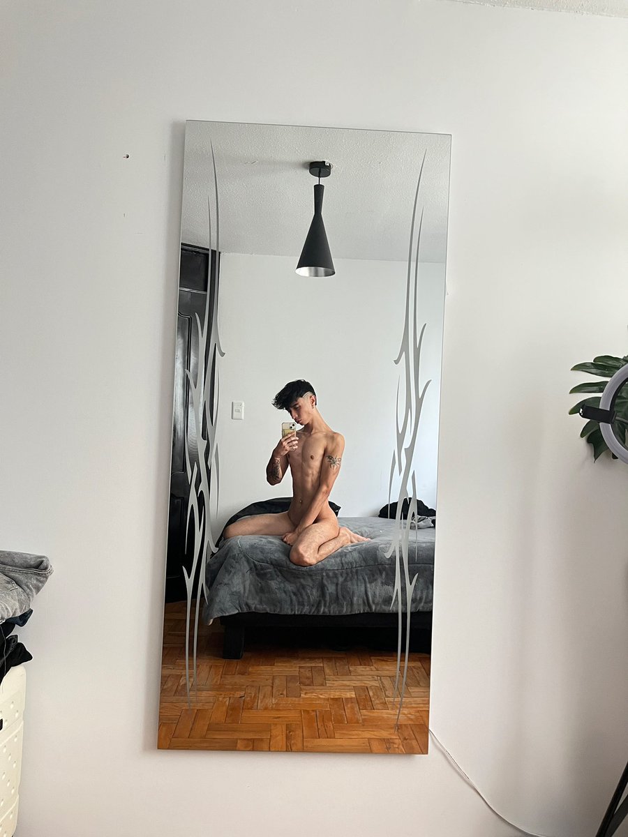 adrienreyesssa tweet media