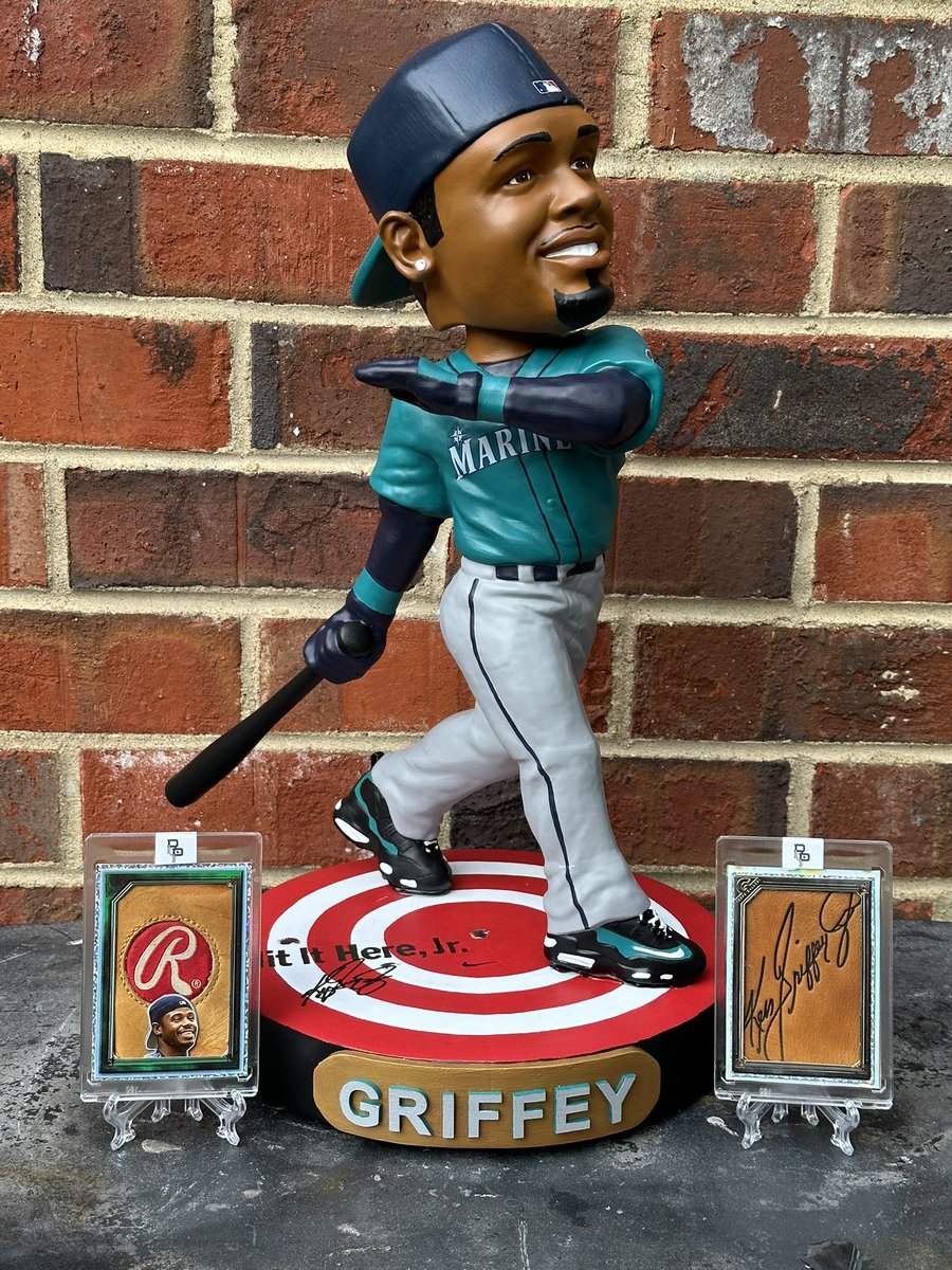 RVA_Bobbles's tweet photo. @rpbailey78 🔥🔥🔥🔥 https://t.co/7TRvGRGSNb