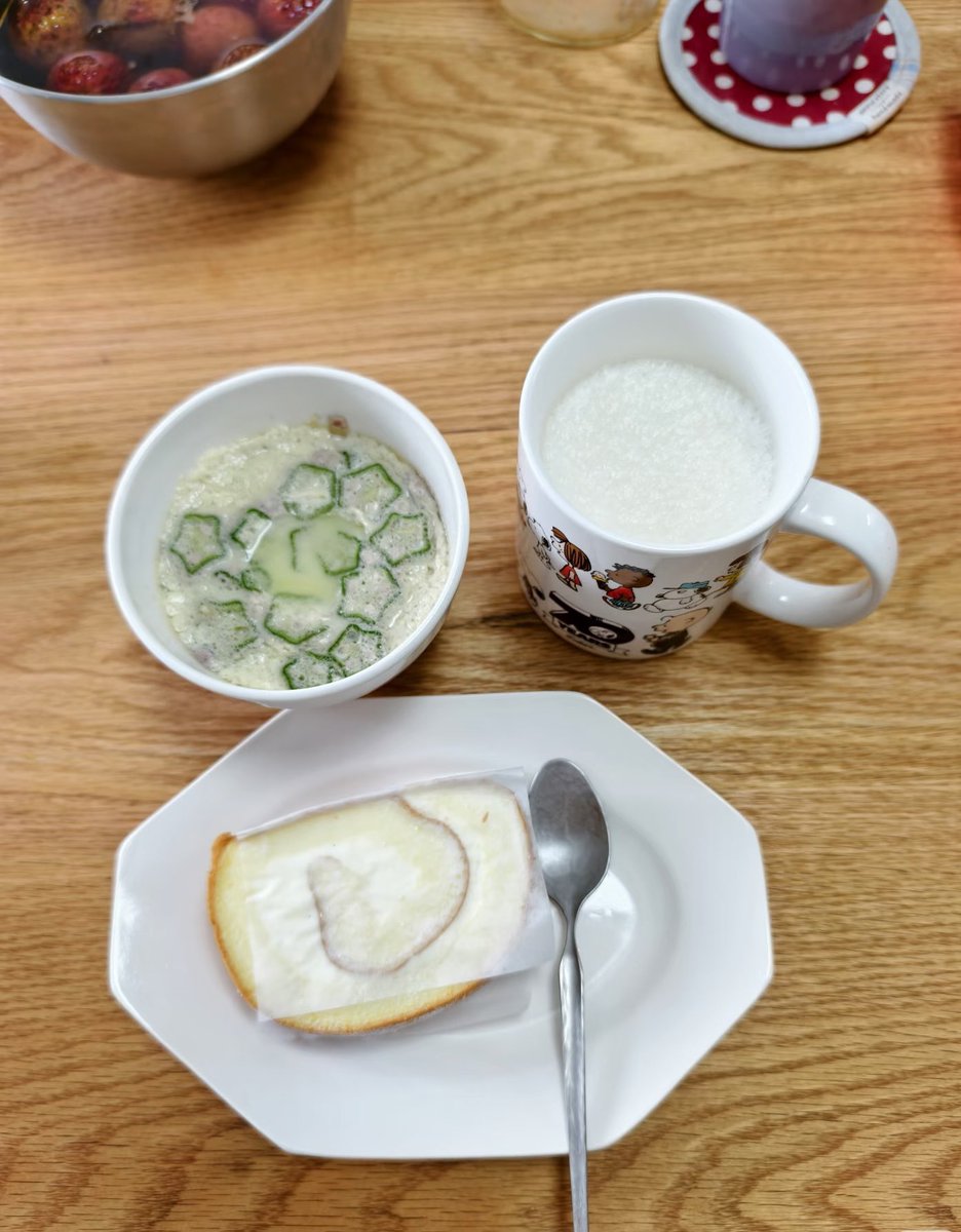 Luneiomy's tweet photo. 活在一些瞬间里📷
#记录生活 #生活碎片 #萌宠 #可爱瞬间 #互关 #互fo https://t.co/1pXBnDNJlJ